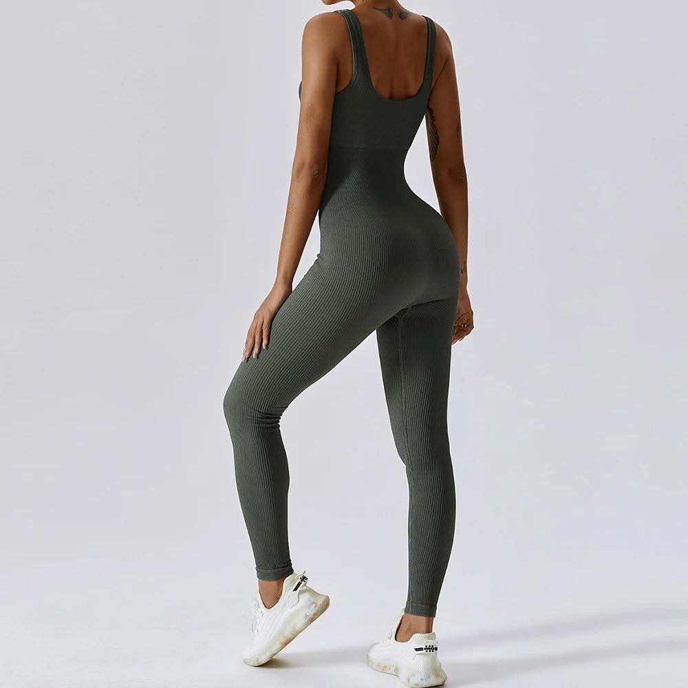 אוברול ספורט לנשים – Seamless One Piece