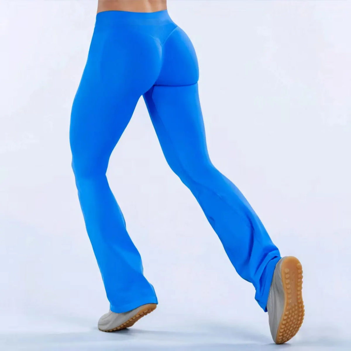 טייץ יוגה מתרחב לנשים